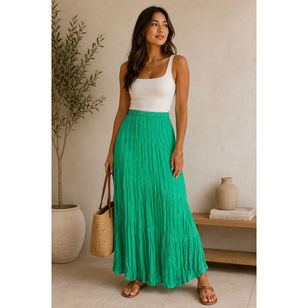 Chico's Crinkle Broomstick Maxi Skirt Size 1 Medium Green Boho Gypsy Pull On